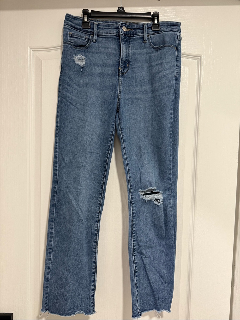 Denizen from Levi’s High Rise Ankle Straight Distressed Jeans